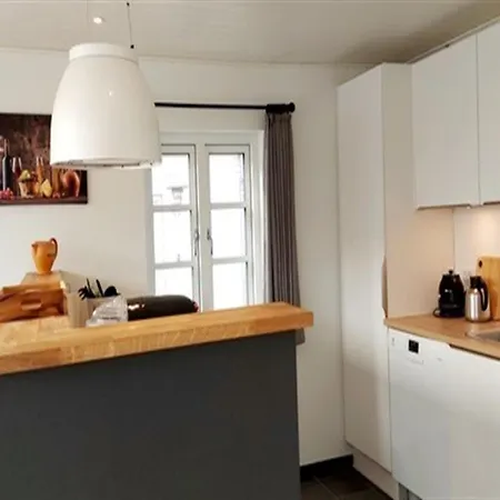 Filimena - 1km From The Sea By Interhome *